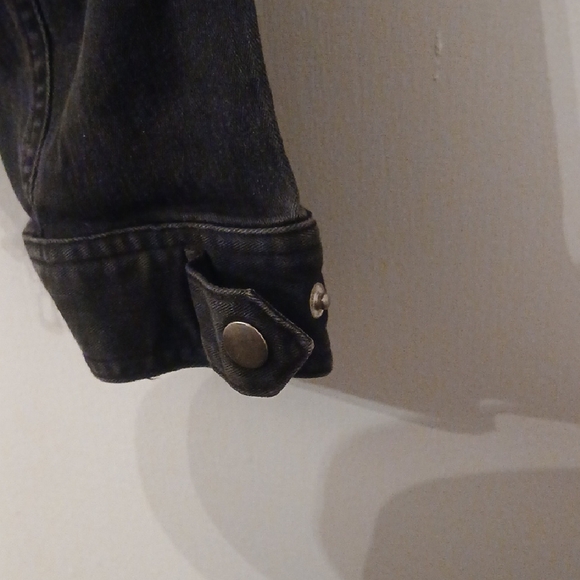 COPY - Women's Black Jacket - Picture 4 of 8